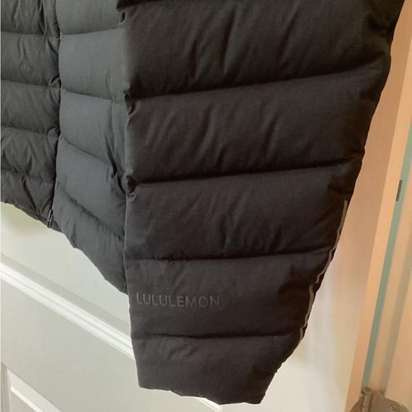 Lululemon Navigation down coat - Picture 4 of 11